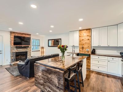 2286 S Pitkin Way #A