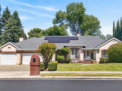 7013 Cedar Oaks Dr