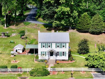 1674 S Susquehanna Trl
