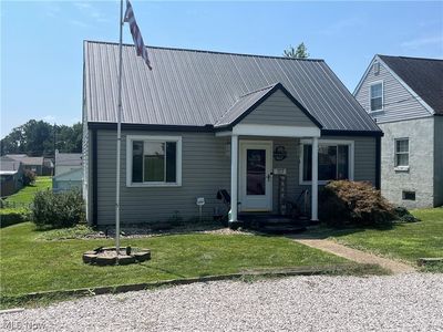 Property at 117 Sharon St, Marietta, OH