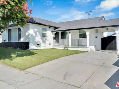 6116 S La Cienega Blvd