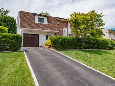 Property at 4 Bowman Lane, Kings Park, NY