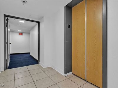 3930 University Center Dr APT 401