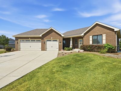 571 Augusta Ct