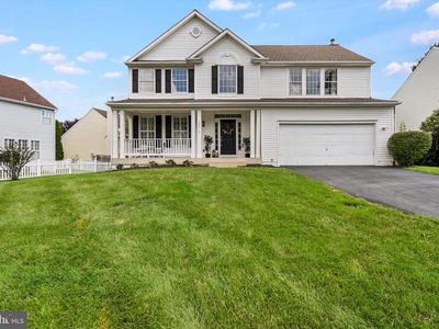 Property at 20915 Chippoaks Forest Cir, Sterling, VA