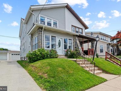 127 S Eagle Rd