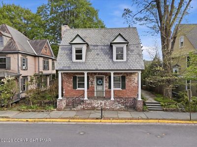 533 Thomas St