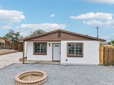 15535 Fresno St