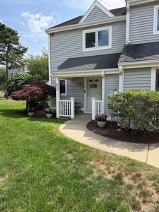 22 Westcliff Dr #22