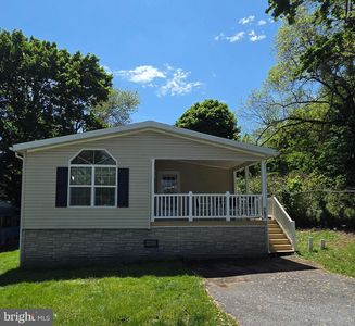 787 W Main St