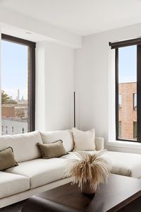 22-54 46th St #305