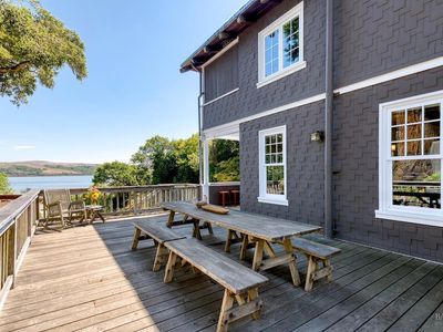 12847 Sir Francis Drake Boulevard