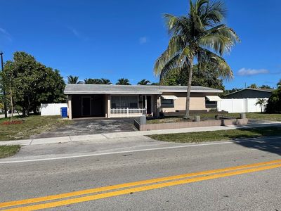 3450 NE 10th Ter