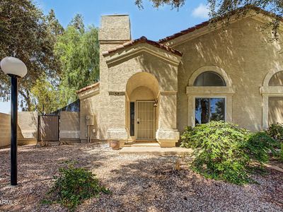 1111 W SUMMIT Place #32
