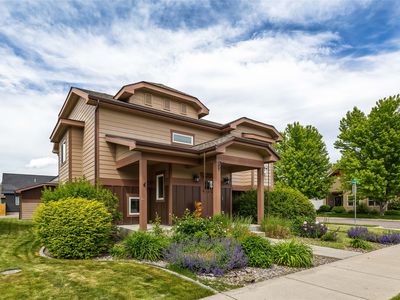5112 Cattle Dr