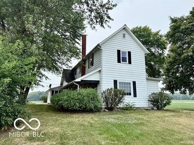2086 S 300th Rd E