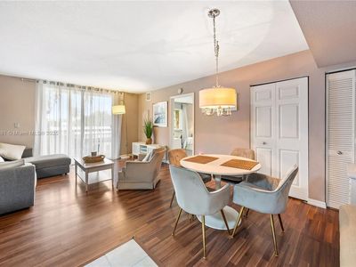 816 NW 11th St APT 405