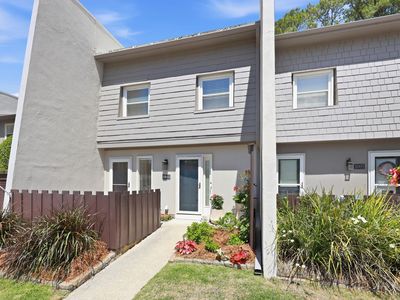 1004 Ventura Pl