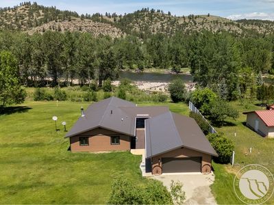 43 Lower Hawk Valley Rd