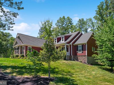 8007 Ashford Dr