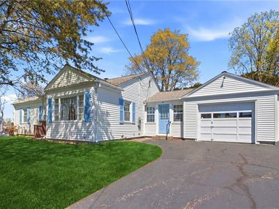 Property at 15 Valley View Dr, Cumberland, RI