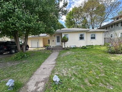 1312 Pershing Ave