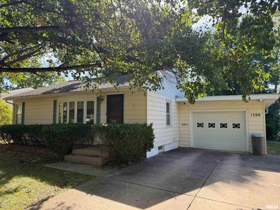 1308 Lawndale Ave
