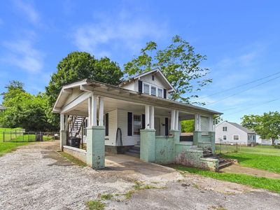 812 Eastanallee Ave