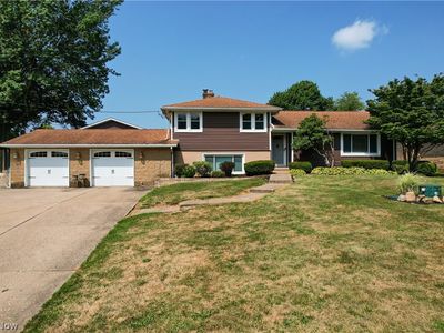6203 Melody Rd NE