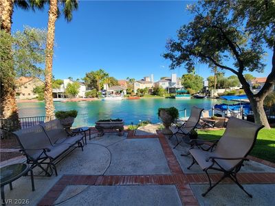 3020 Waterside Cir