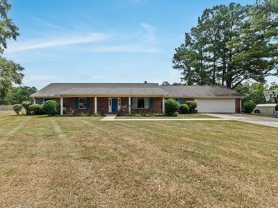 28 Stonefield Dr
