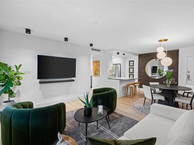 1940 NE 2nd Ave APT 118J