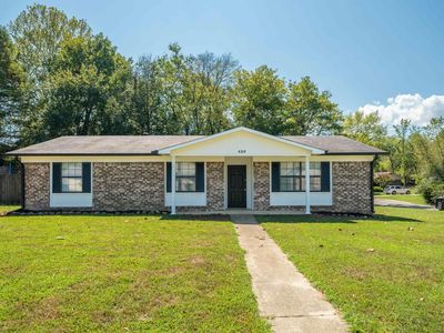 423 Pine Meadows Loop