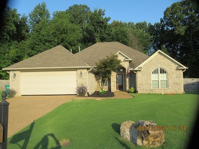 93 Lennox Village Dr