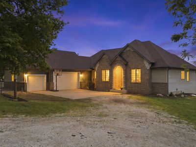 8202 N Farm Road 53