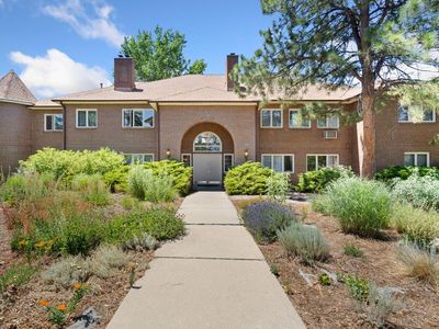 4501 Regency Dr #H