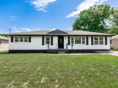2210 Deveron Dr