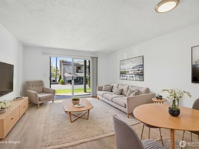 Property at 31003 14th Avenue S #E2, Federal Way, WA