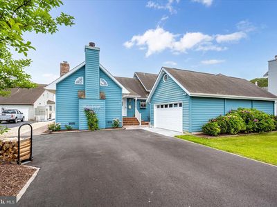 14 Mallard Dr E