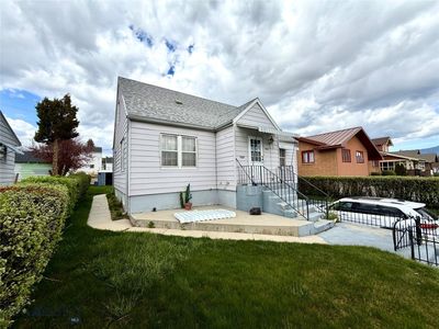 1247 W Aluminum St
