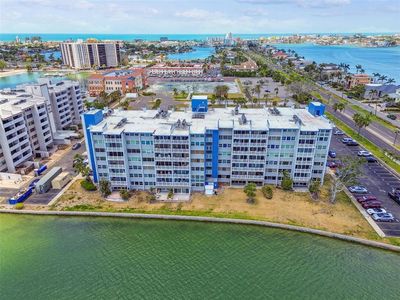 500 Treasure Island Cswy APT 607