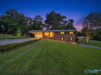 1606 Winn Rd