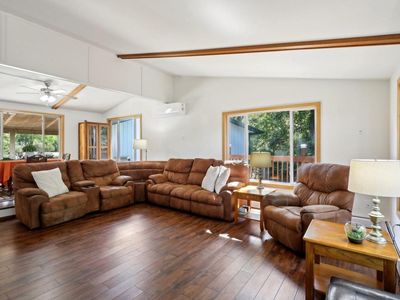 E13848 Dan Mar Court