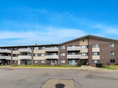 3000 Bayside Dr UNIT 107