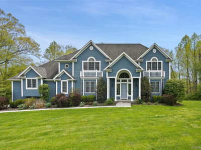 4 Fieldstone Drive