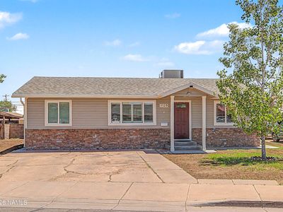 1126 N Williamson Ave