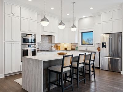 5754 Shady Oak Rd #1