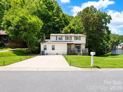 7329 Hounslow Ln