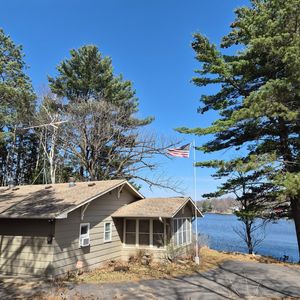 2108 Peninsula Dr