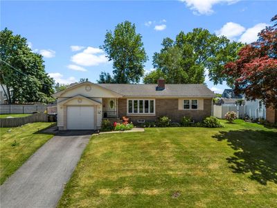 105 Walmer Ave